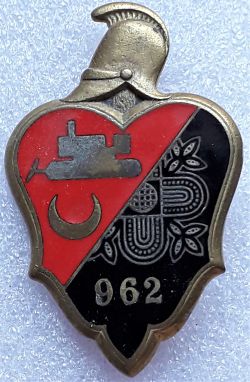 962CMEBG.jpg