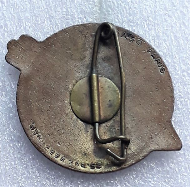 Fichier:CAG Dos.jpg