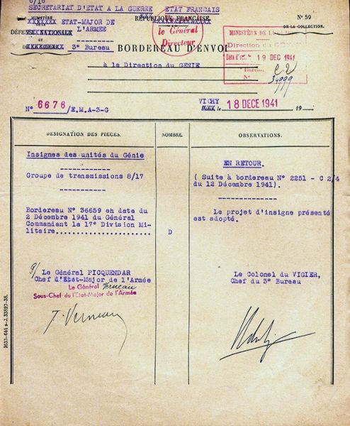 Fichier:Approbation 817.jpg